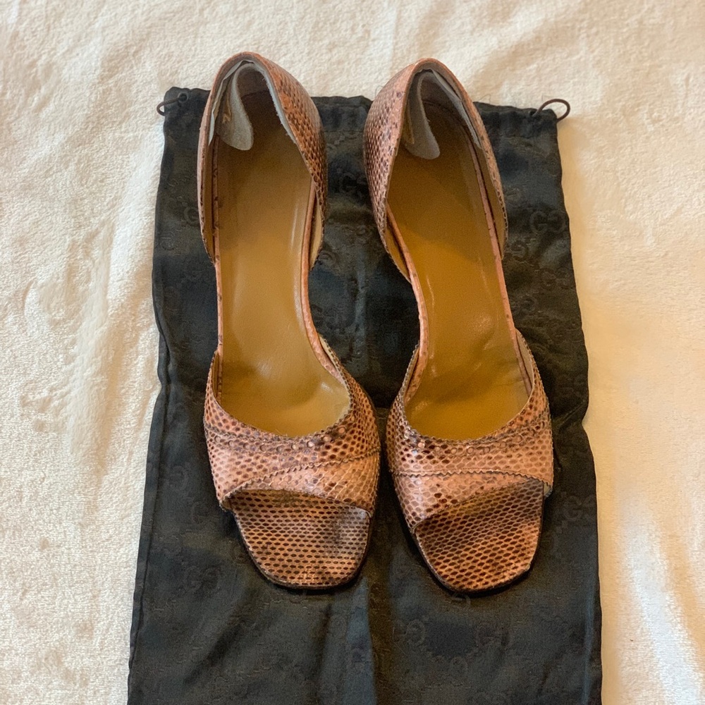 Gucci Vintage Pink & Black Snake Skin Leather Open Toe Heel Pumps, Size 10